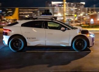 Waymo self-driving cars bring viral incidents and policy predicaments to Nashville