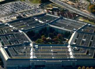 Pentagon Seeks Help From Ford and G.M.