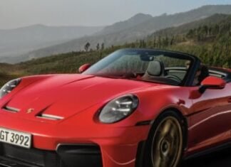 The Petrolhead Corner – Porsche Chops The Roof Off The 911
GT3 And Calls It S/C.