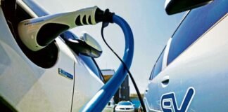 Mint Explainer: Why are automobile manufacturers pushing back against Delhi’s new EV policy?