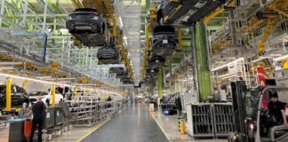 Euro zone factory growth hits 45-month high amid supply disruptions, PMI shows