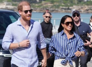 I Agree With Meghan—Cropped Jeans Look Their Best With This Specific Trainer