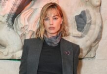 Forget Heels in Black or Brown, Fashion People are Wearing This Flat Shoe Trend In A More Interesting Neutral