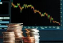 Russia’s two largest car manufacturers report deepening crisis