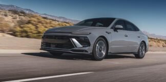 Review: A hybrid that melds style and economy effortlessly