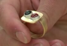 Albuquerque High School jewelry program sparks creativity and career paths