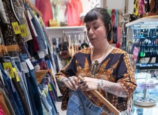 Rocket to Saturn Vintage on Palafox showcases ‘coolness’ from the past