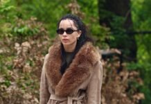 Zoë Kravitz Proves the Penny Lane Coat Will Always Be Famous