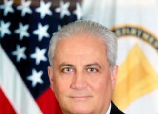 Dean Popps: The Greek American Who Rebuilt Armies Watches Iran and Sends a Message to Greece