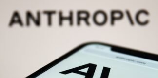 White House chief of staff to meet with Anthropic CEO over its new AI technology