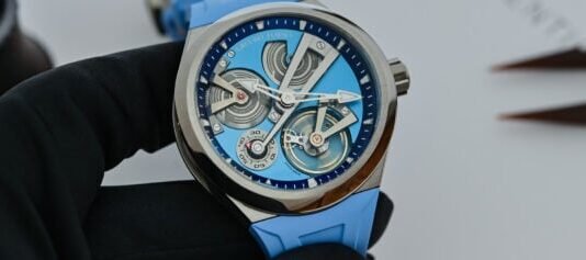 Hands-on – The New, Blue-Toned Greubel Forsey Balancier 3 in
Titanium