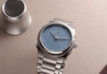 Parmigiani Fleurier Tonda PF Chronographe Mystérieux
redefines the chronograph display