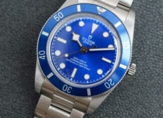 Hands-on – The New Tudor Black Bay 54 Blue