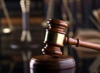 Albuquerque business owners plead guilty to selling counterfeit Native American jewelry