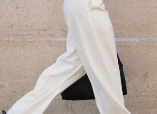 14 Flat Sandals Our Editors Are Buying From Nordstrom for Summer