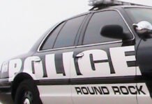 Police search for suspects in Round Rock Outlets jewelry store robbery