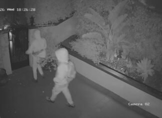 Burglars ransack Sylmar home, escape with $300,000 worth of jewelry, valuables