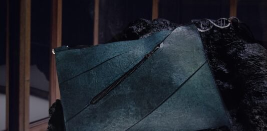 Jurassic bag: From dinosaur DNA to designer goods – how biofabrication and automation could reshape materials