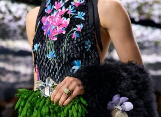 Spring/Summer 2026’s Vintage Jewelry Craze Gives Antique Gems New Life