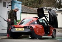 UK hydrogen electric car maker wins grant funding