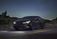 Review: New sleek trim makes plug-in shine
