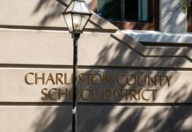 CCSD discusses AI rollout in classrooms as parents and students raise concerns