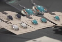 Arvest Bank holds jewelry pop-up to support Duncan food bank
