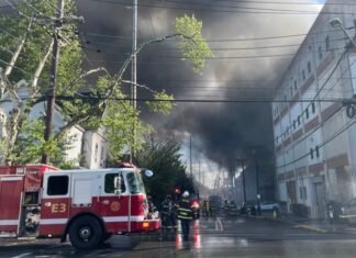 Watch area firefighters battle blaze in Belleville