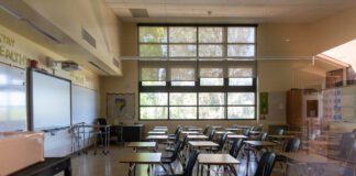 Parent sues Palo Alto Unified after son is accused of using AI on essay