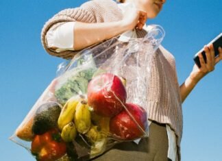 5 Science-Backed Superfoods For Gut Health