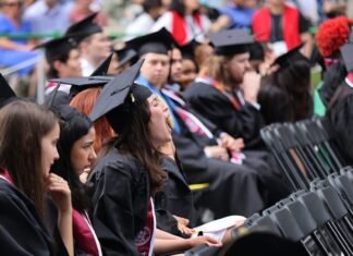College students are booing commencement speakers celebrating AI, but the wave of hate hasn’t stopped them from using it to cheat on their exams