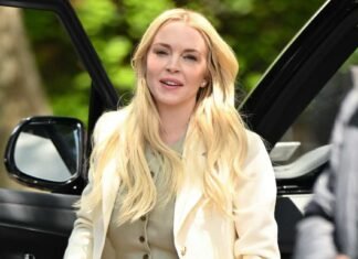 Lindsay Lohan’s 5-Figure Handbag Holds Absolutely Everything — So Does This $60 Version