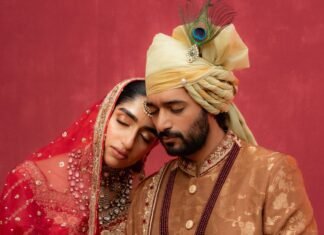 A wedding in Jaipur where the bride wore a 100-year-old maatha patti and jewellery designed by the groom