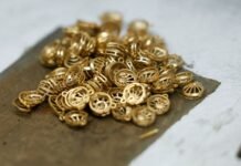 India restricts gold imports under advance authorization at 100 kilograms