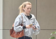 Not Capris and Ballet Flats—Leggings Look Chicest in This Cut and With This Shoe