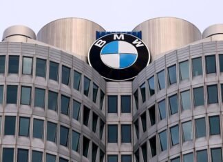 Rising US tariffs weigh on automotive in Frankfurt, down Bmw and Continental