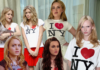 It Girls Agree: This Iconic T-shirt Is the Cool Alt to the Timeless Blouse