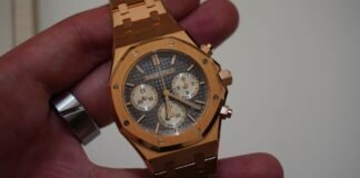 Is Swatch really about to give the Audemars Piguet Royal Oak the MoonSwatch treatment?