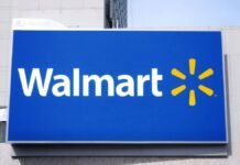 Walmart Has a ‘Super Cute’ Straw Crossbody Bag for $20, and It’s the ‘Perfect Summer Purse’