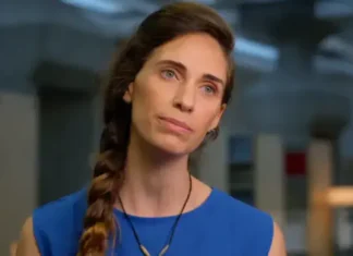 ENT professor watches TV, saves Shira