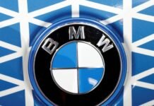 EU car sector shaken by BMW’s profit warning; Stellantis slips in Milan