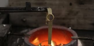 Gold surge sends vintage watches to the melting furnace as experts rue loss of classic timepieces