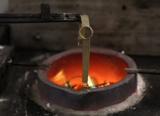 Gold surge sends vintage watches to the melting furnace as experts rue loss of classic timepieces