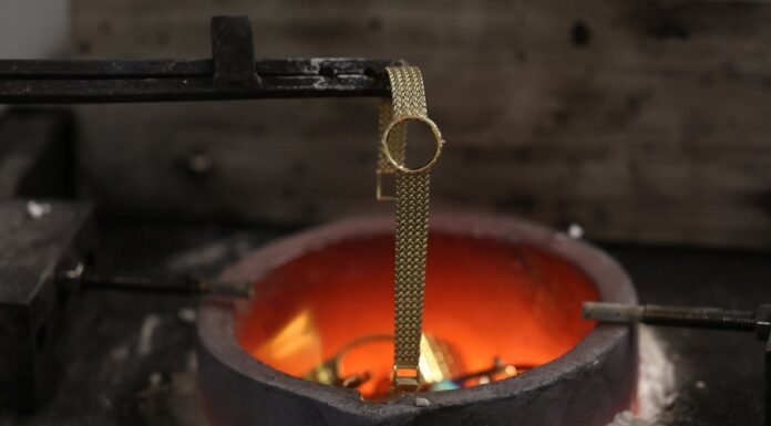 Gold surge sends vintage watches to the melting furnace as experts rue loss of classic timepieces