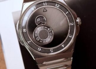 First Look – The Trilobe Trente-Deux with New Colours, Gold
Cases and Straps