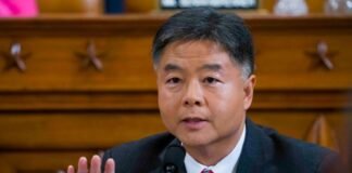 Rush to regulate artificial intelligence divides Democrats in Congress