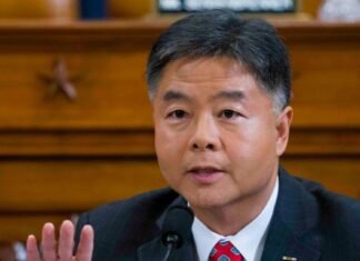 Rush to regulate artificial intelligence divides Democrats in Congress
