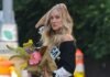 Not Ballet Flats, Not Sandals—SJP’s Elegant Shoe and Midi Skirt Pairing Is Giving Carrie Bradshaw