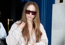 Fashion People In Their 20s and 50s Agree—This Slip-On Shoe Makes Airport Dressing Easy