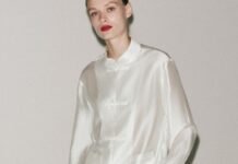 The Chicest Women I Know Own Zara’s Rich-Looking, Minimalist Blouse—Now, It’s Back in Stock